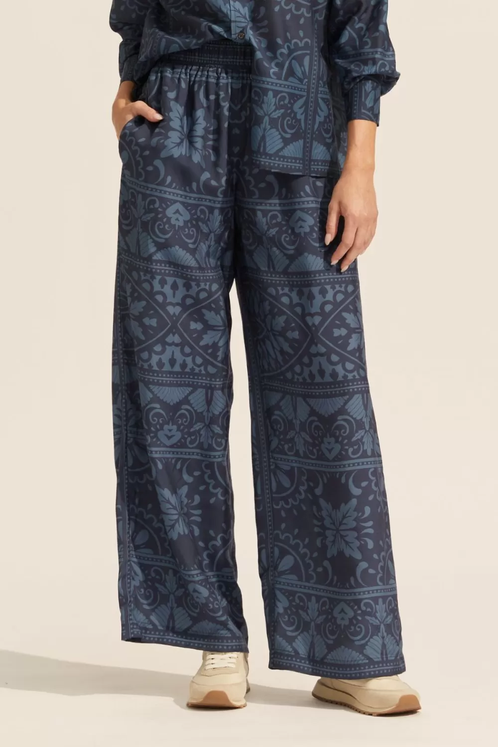 Women Zoe Kratzmann Breeze Pant-Indigo Mosaic