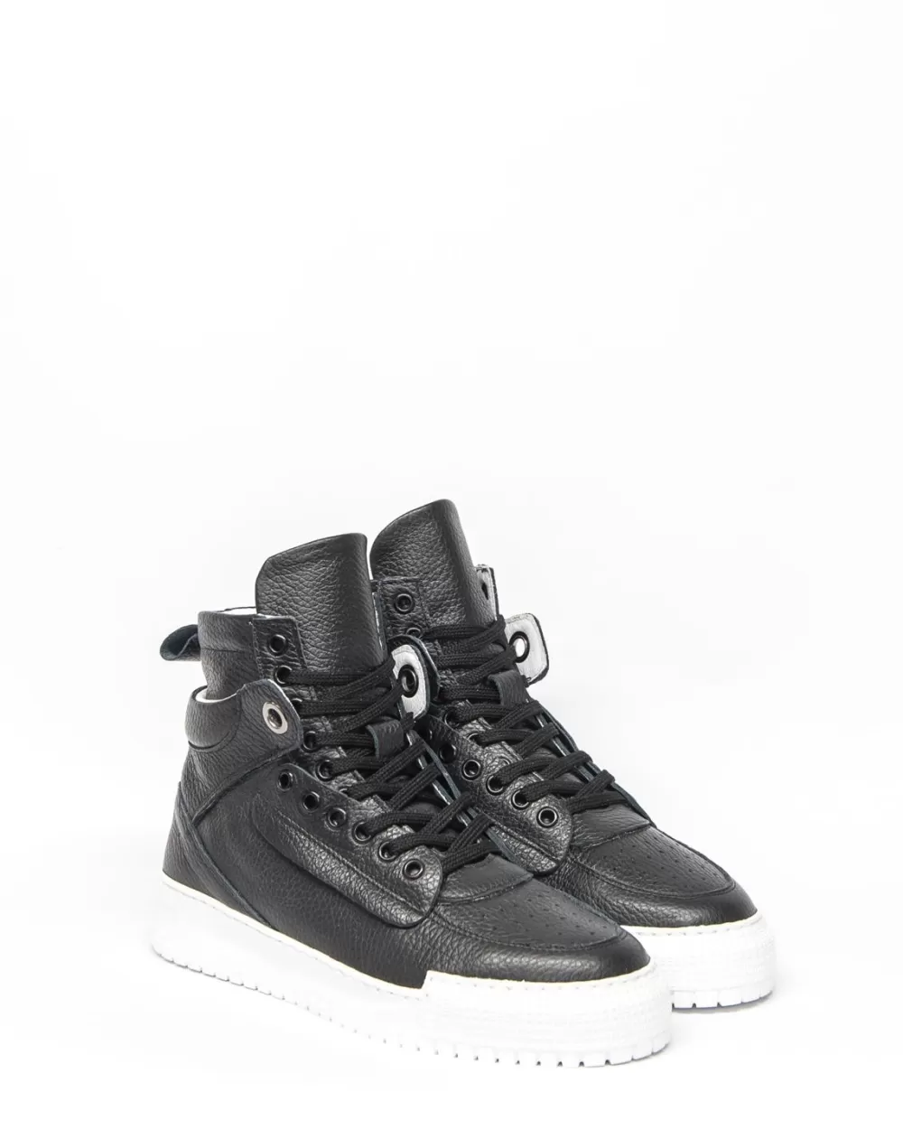 Women Zoe Kratzmann Vibe Sneaker-Black Leather